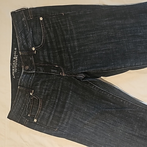 American eagle dark denim artist crop - Picture 2 of 5
